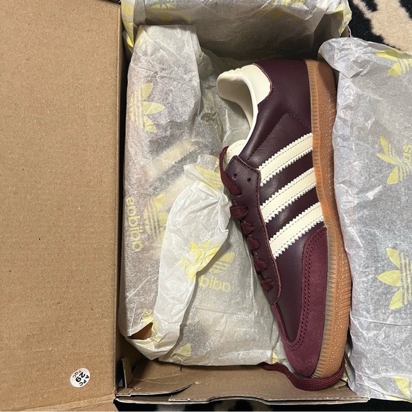 NWT Adidas Samba OG W Maroon Cream White Gold Metallic Sneakers Size Women’s 7 - Picture 7 of 16